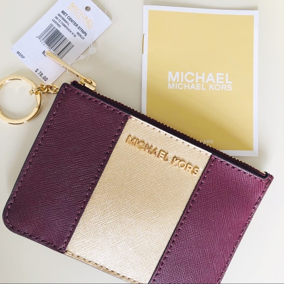Michael Kors Handbags - Michael Kors Met Center Stripe ID holder 3-41